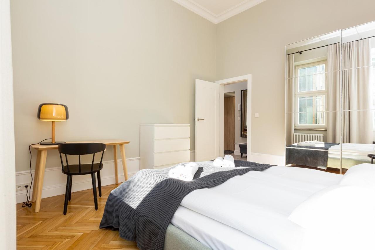 Apartment Warsaw Boduena By Renters Prestige Eksteriør billede